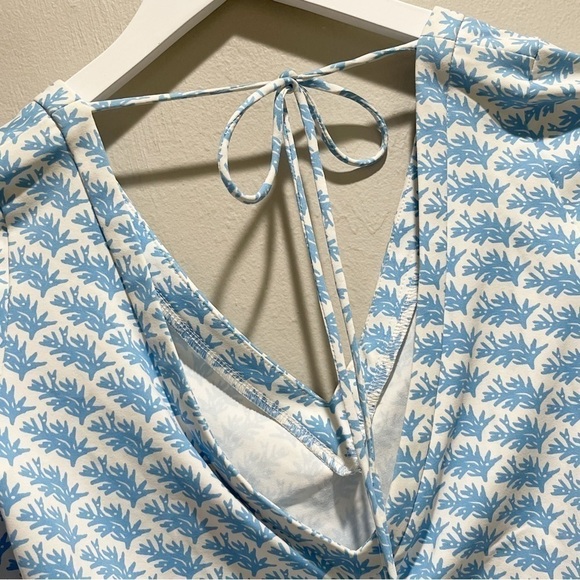 PERSIFOR Women’s Blue White Coral Print BRIE Top Tassel Back Resort Preppy Sz XS - Picture 4 of 11